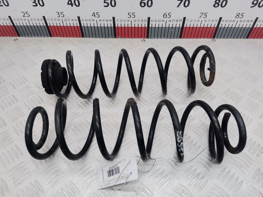 Пружина задняя левая/правая VOLKSWAGEN Golf IV 1997-2003