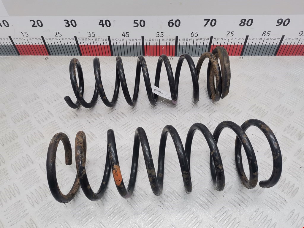 Пружина задняя левая/правая FORD Mondeo III 2000-2007