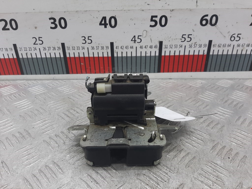 Замок багажника (крышки двери) SMART Forfour W454 2004-2006