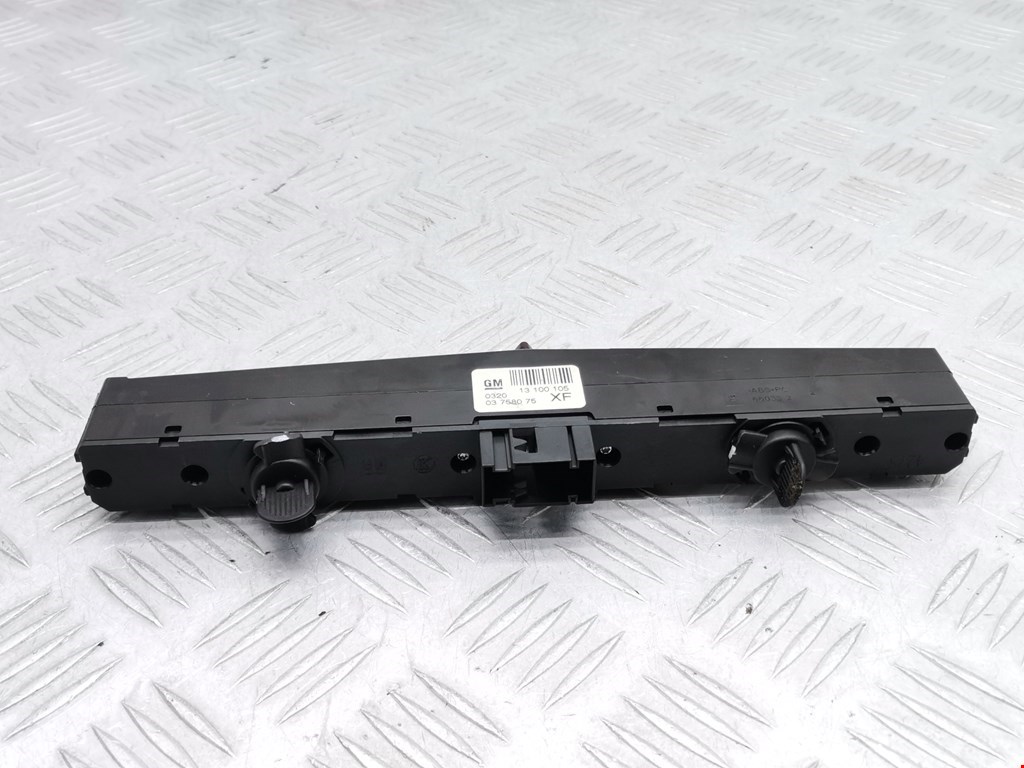 Кнопка аварийной сигнализации (аварийки) OPEL Astra H/Family 2004-2015