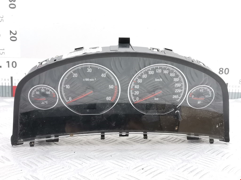 Панель приборов (щиток) OPEL Signum 2003-2008