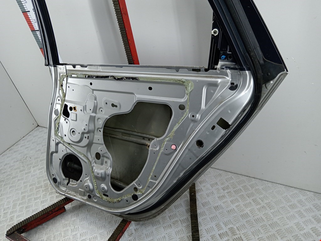 Дверь задняя правая NISSAN Primera P12 2002-2008