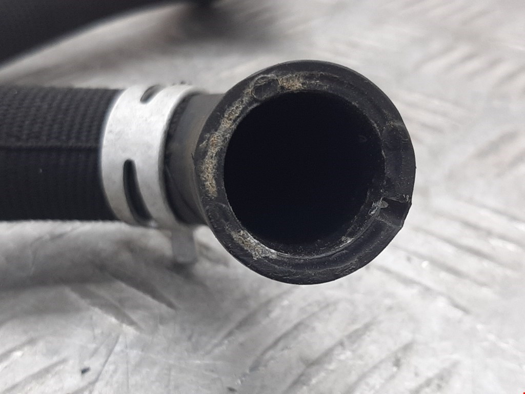 Патрубок отопителя RENAULT Megane II 2002-2009