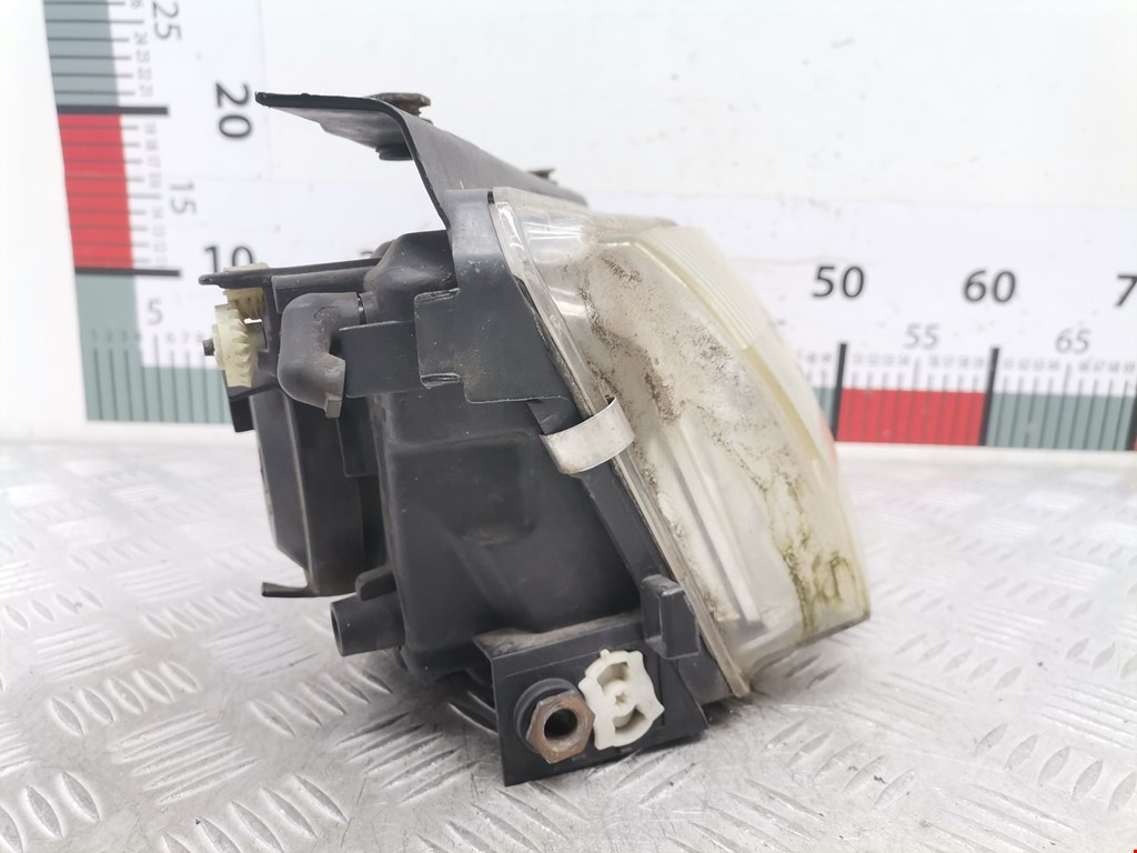 Фара правая VOLKSWAGEN Passat B5 1997-2005