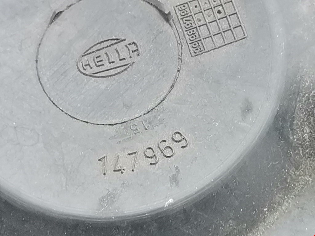 Фара правая VOLKSWAGEN Passat B5 1997-2005