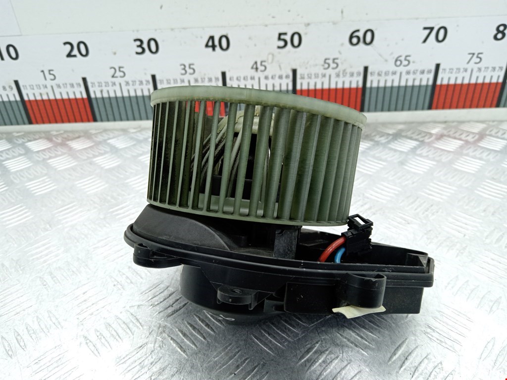 Моторчик (мотор) отопителя салона AUDI A4 B5 1995-2001