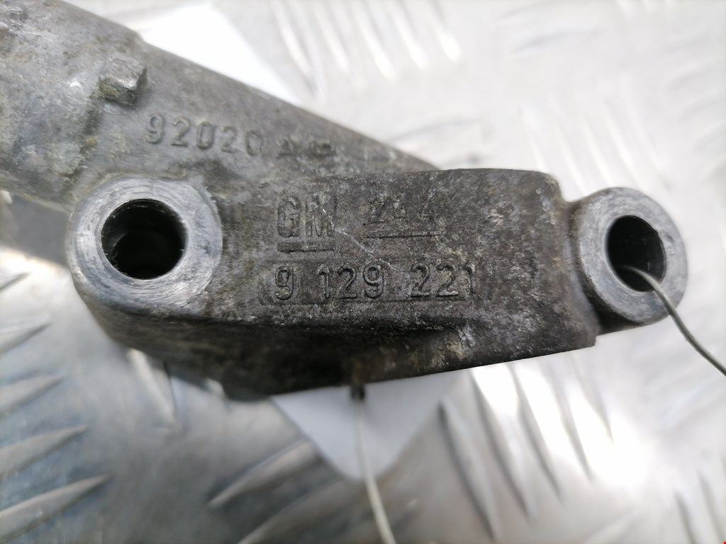 Тройник системы охлаждения OPEL Astra G 1998-2005