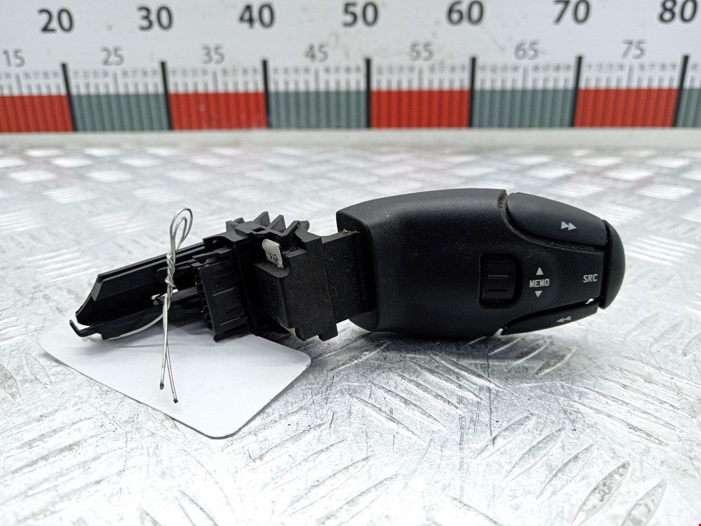 Переключатель подрулевой управления магнитолой CITROEN C5 I 2001-2008