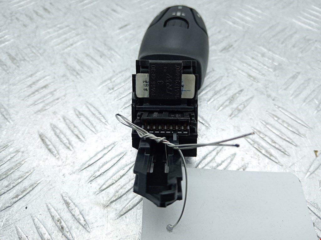 Переключатель подрулевой управления магнитолой CITROEN C5 I 2001-2008