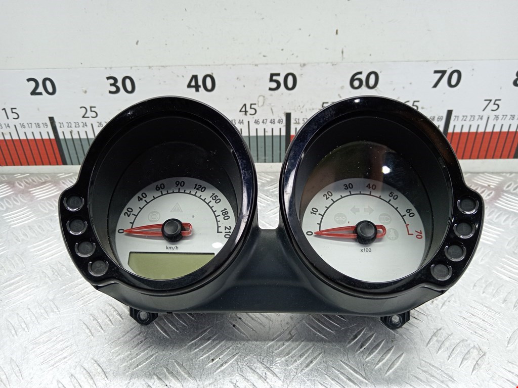 Панель приборов (щиток) SMART Forfour W454 2004-2006