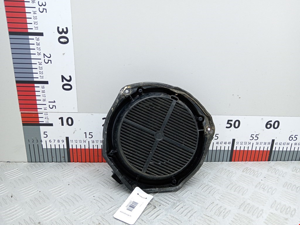 Динамик AUDI A8 D3 2003-2010