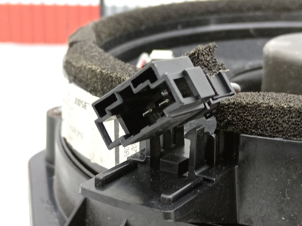 Динамик AUDI A8 D3 2003-2010