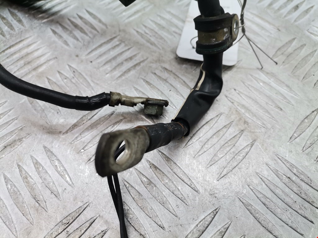 Клемма аккумулятора (плюс) + VOLKSWAGEN Bora 1998-2005