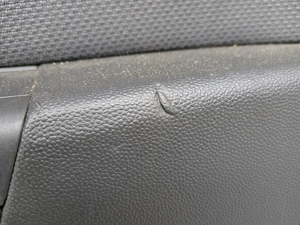 Обшивка двери задняя правая OPEL Astra H/Family 2004-2015