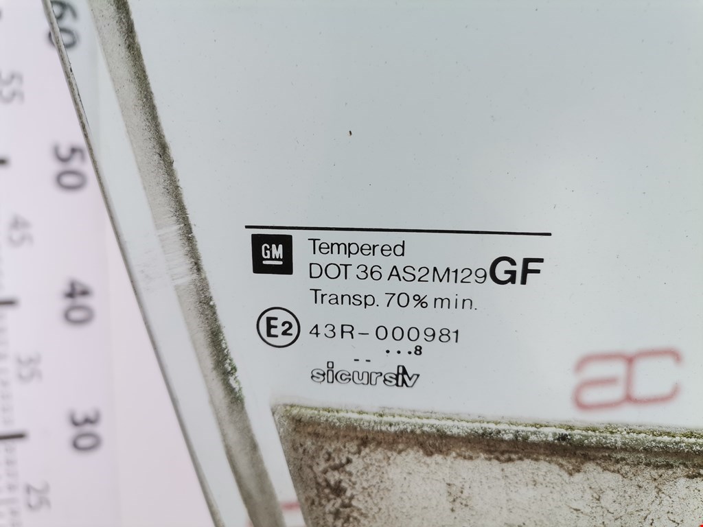 Стекло двери заднее правое OPEL Vectra Vectra B 1995-2002