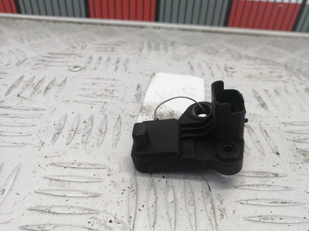 Датчик положения коленвала TOYOTA Aygo AB10 2005-2014