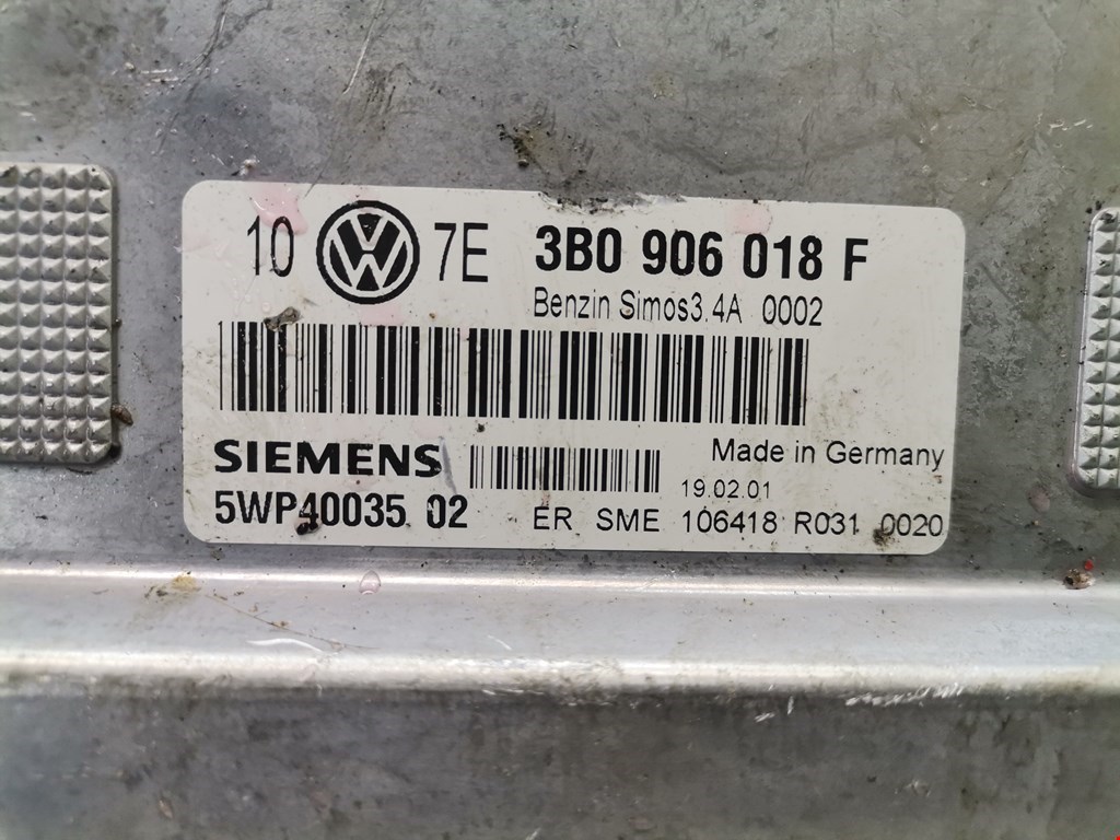 Блок управления двигателя (ЭБУ) VOLKSWAGEN Bora 1998-2005