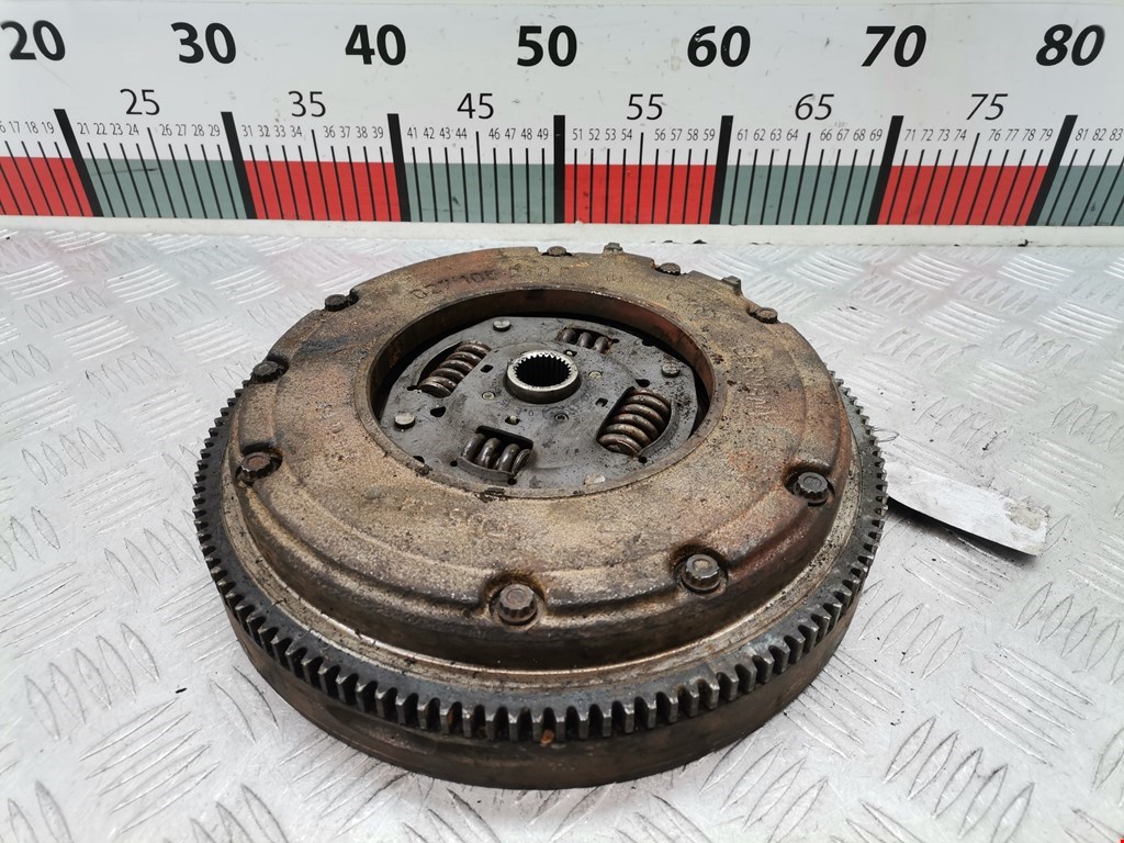 Маховик (демпфер сцепления) VOLKSWAGEN Bora 1998-2005