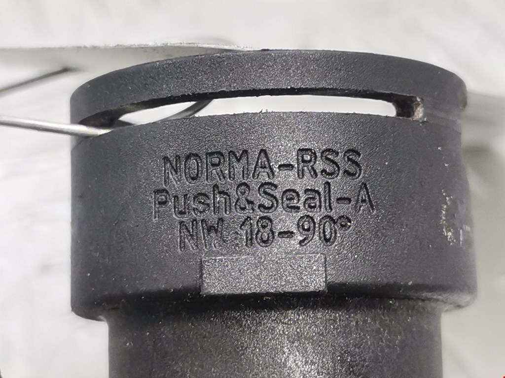 Патрубок CITROEN C5 I 2001-2008