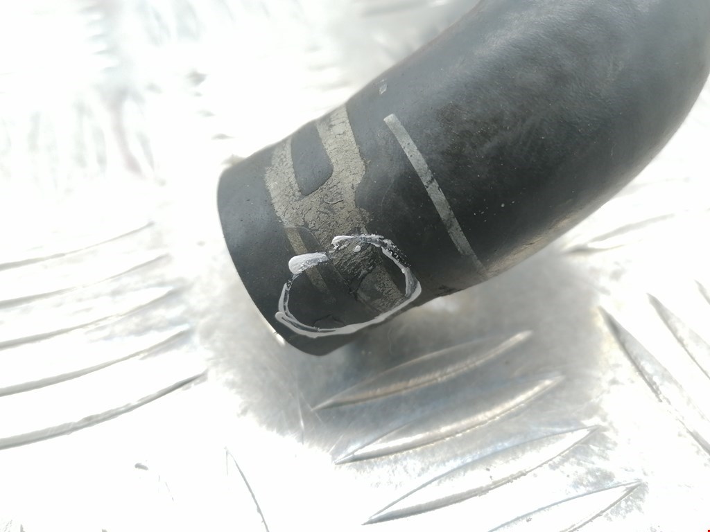 Патрубок AUDI A6 C5 1997-2004