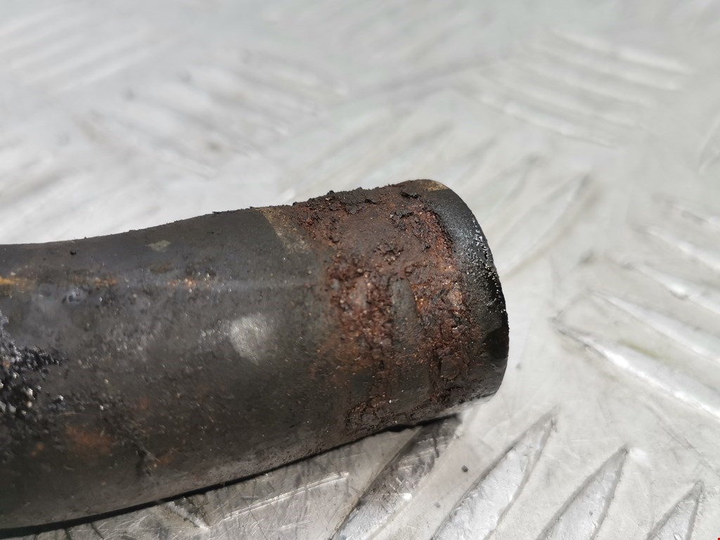 Патрубок RENAULT Megane II 2002-2009