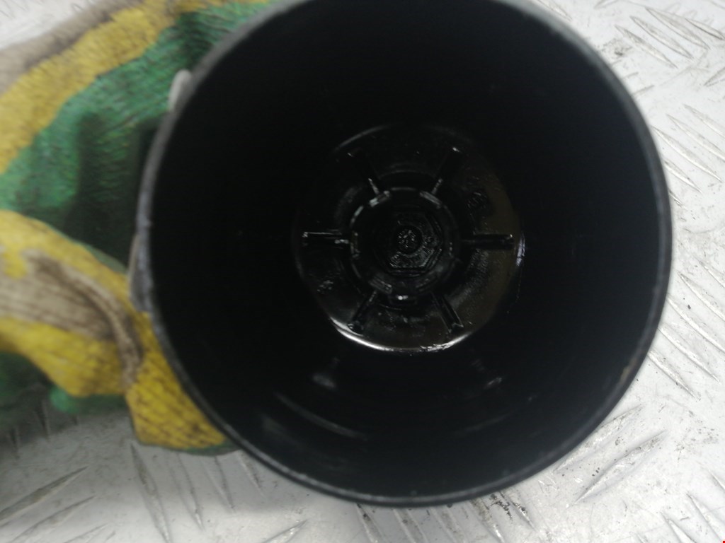 Крышка масляного фильтра TOYOTA Aygo AB10 2005-2014