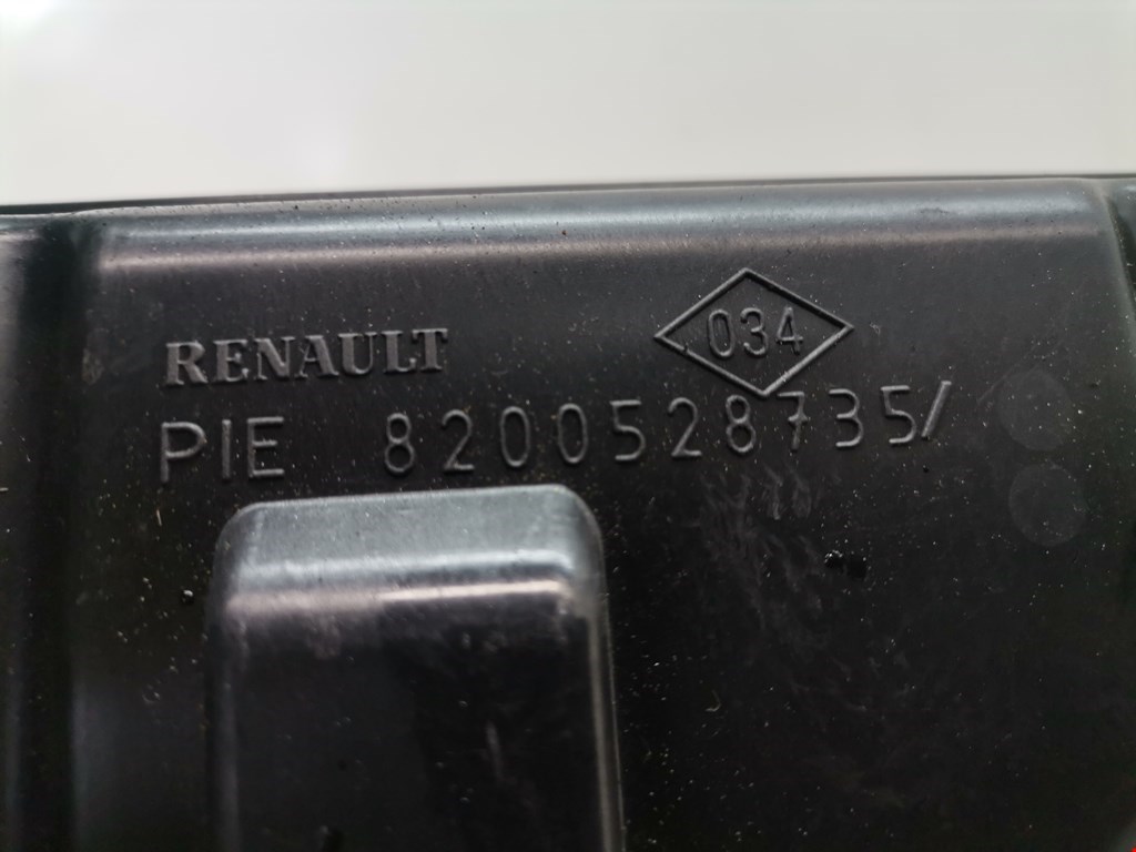 Крышка двигателя задняя RENAULT Megane II 2002-2009