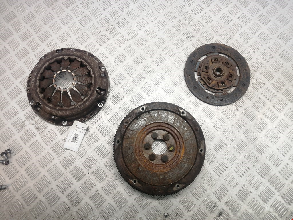 Маховик (демпфер сцепления) TOYOTA Aygo AB10 2005-2014