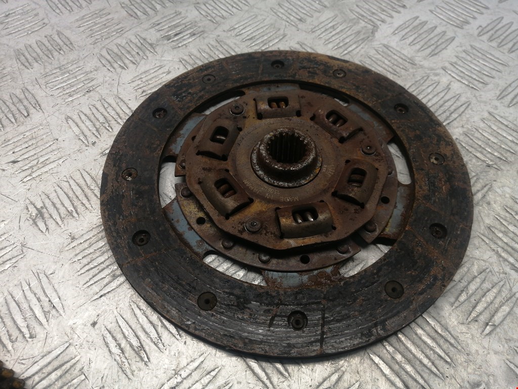 Маховик (демпфер сцепления) TOYOTA Aygo AB10 2005-2014