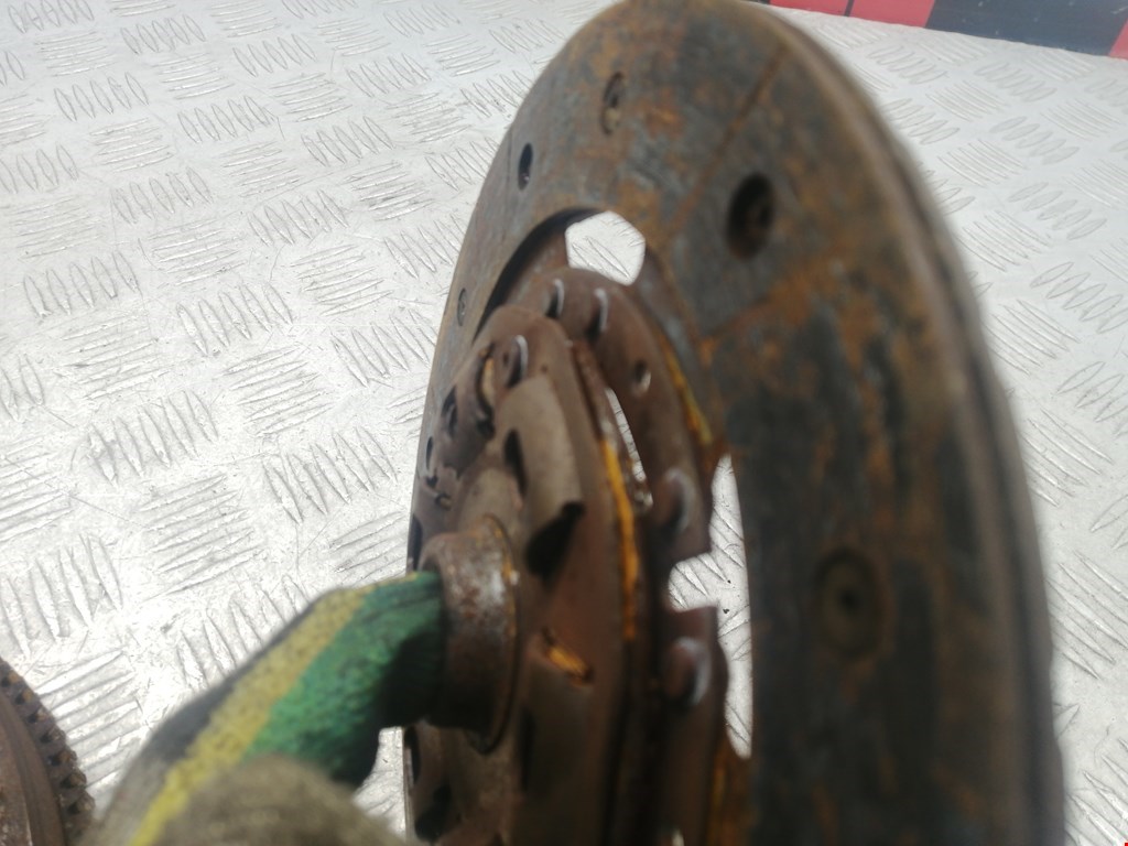 Маховик (демпфер сцепления) TOYOTA Aygo AB10 2005-2014