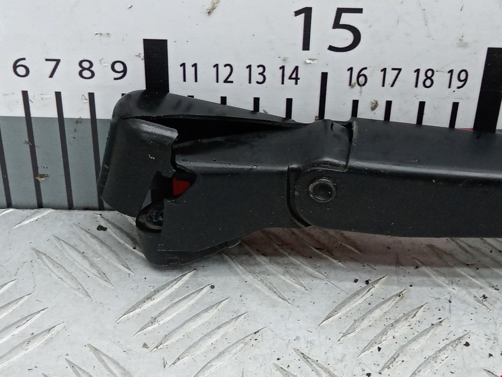 Поводок дворника задний (заднего) MERCEDES-BENZ Vito W638 1996-2003