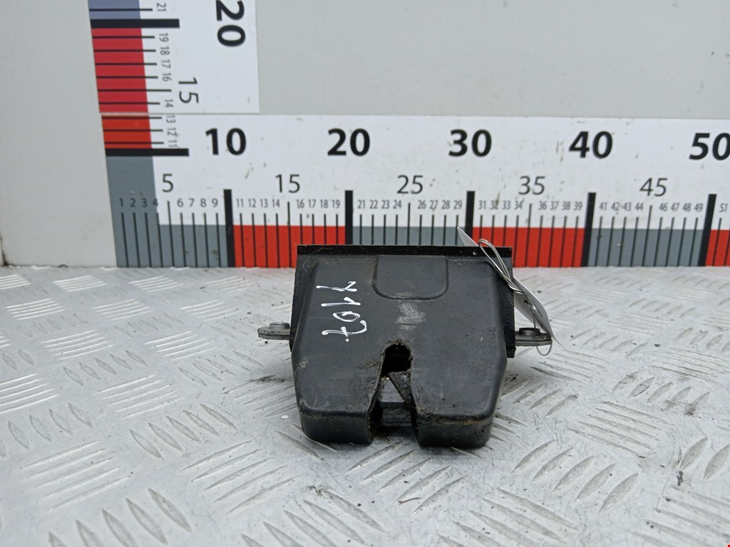 Замок багажника (крышки двери) FORD Galaxy 2006-2015