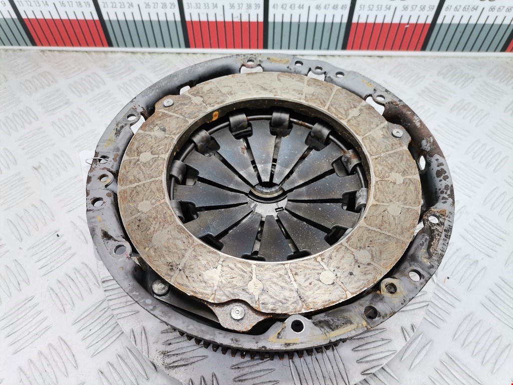 Маховик (демпфер сцепления) FIAT Panda 2003-2012