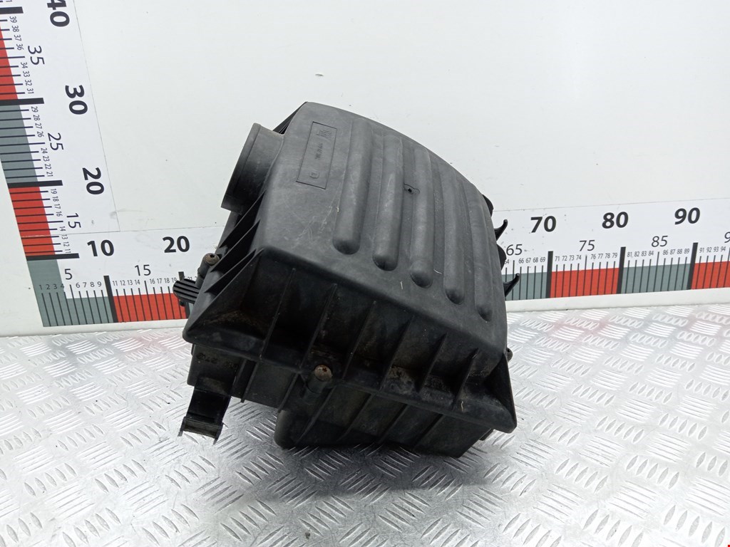 Корпус воздушного фильтра OPEL Omega B 1994-2004