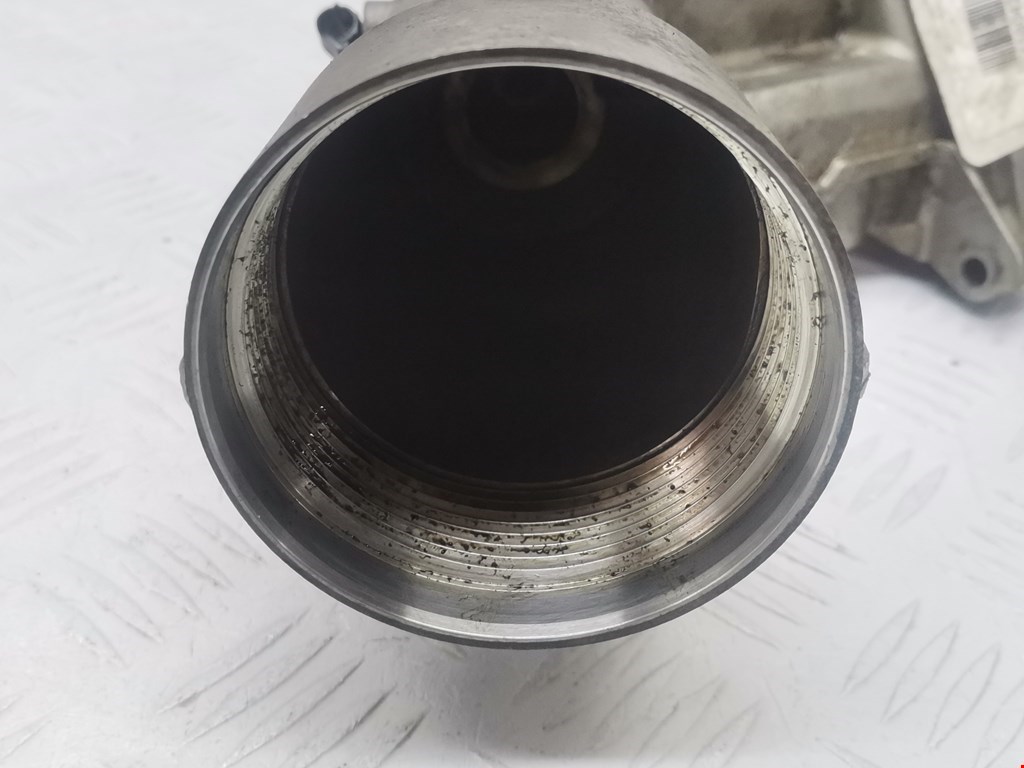 Корпус масляного фильтра BMW 3er E90/E91 2005-2012