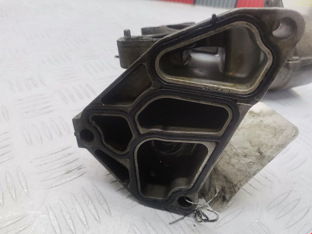 Корпус масляного фильтра BMW 3er E90/E91 2005-2012