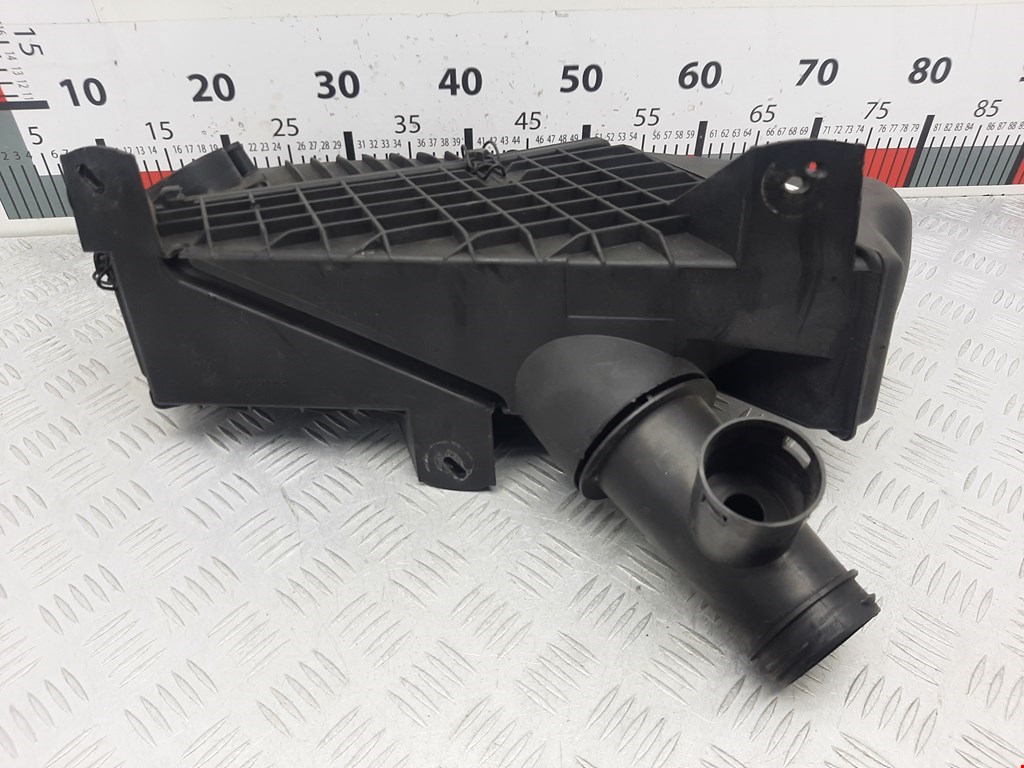 Корпус воздушного фильтра RENAULT Laguna 1993-2000