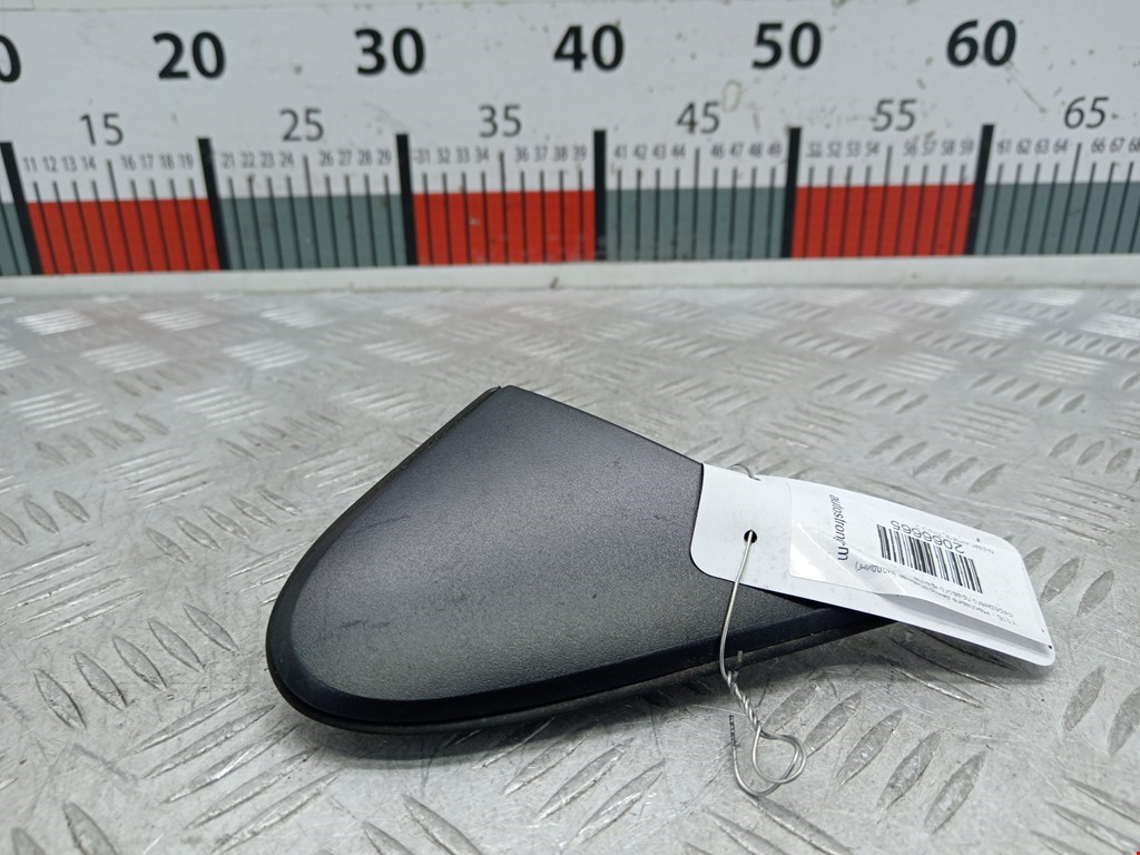 Накладка (молдинг) крыла переднего правого Nissan Almera_Tino (2000-2006)