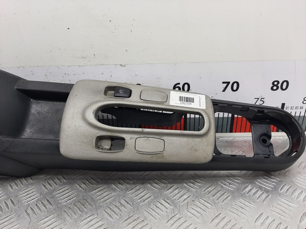 Консоль SMART Forfour W454 2004-2006