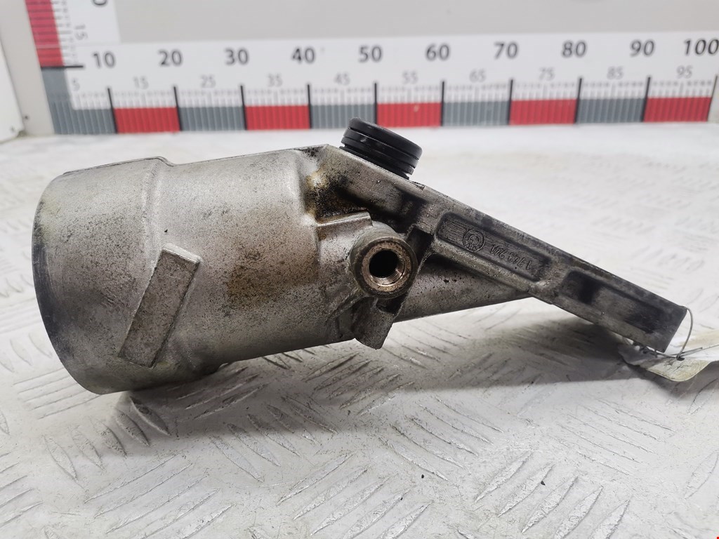 Корпус масляного фильтра BMW 3er E36 1991-2000