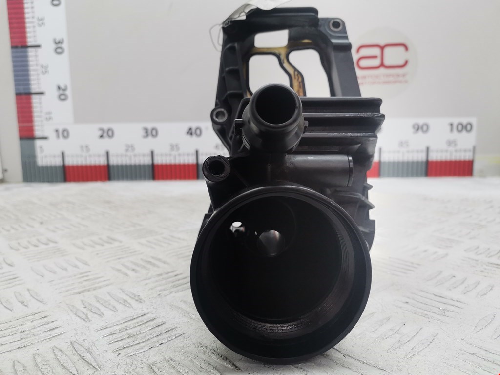 Корпус масляного фильтра BMW 3er F30/F31/F80 2011-2019