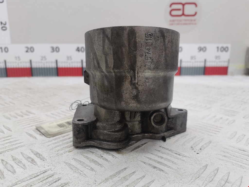 Корпус масляного фильтра BMW 5er 5 серия E60/E61 2003-2010