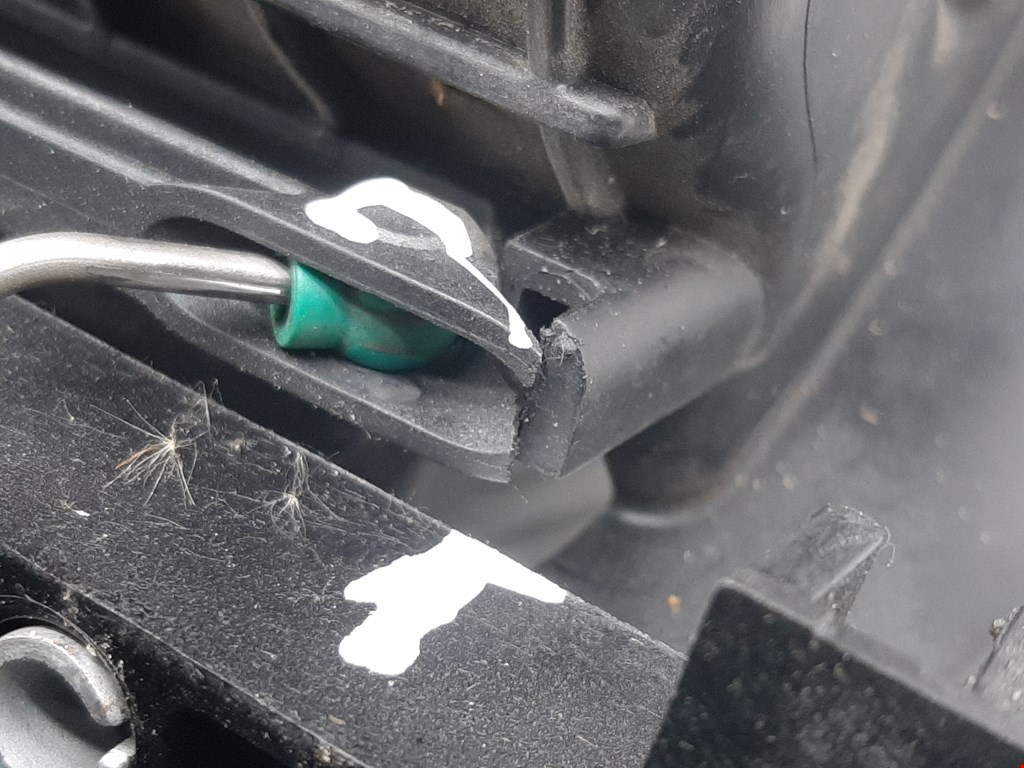 Коллектор впускной OPEL Signum 2003-2008