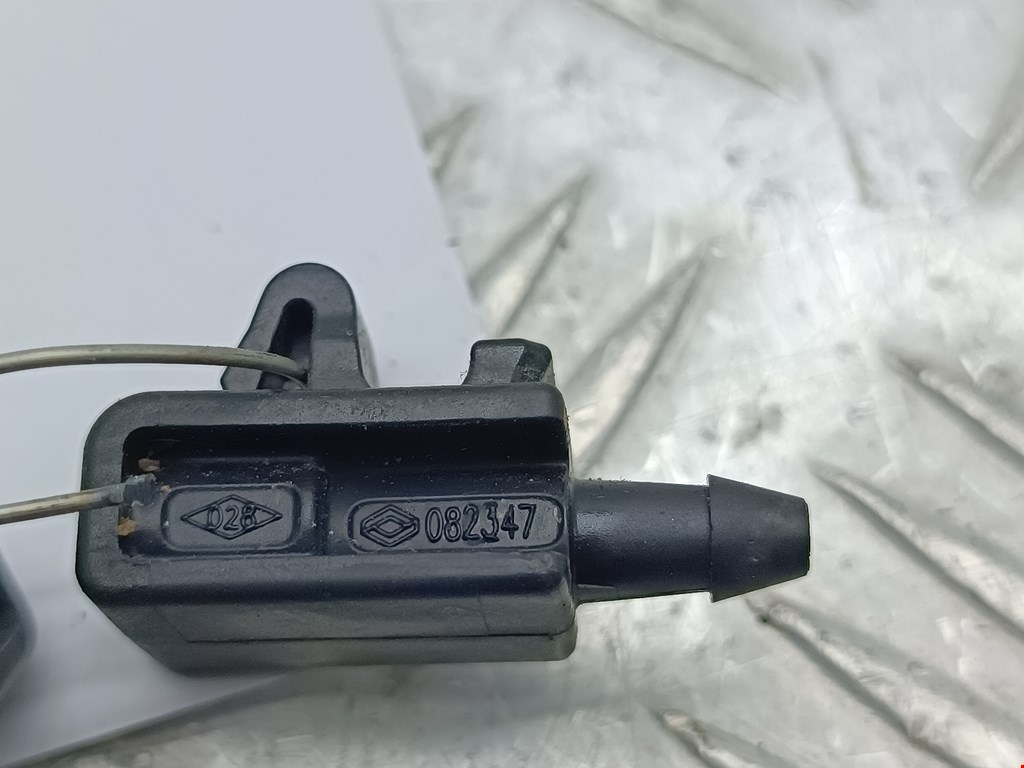 Форсунка омывателя лобового стекла RENAULT Megane II 2002-2009