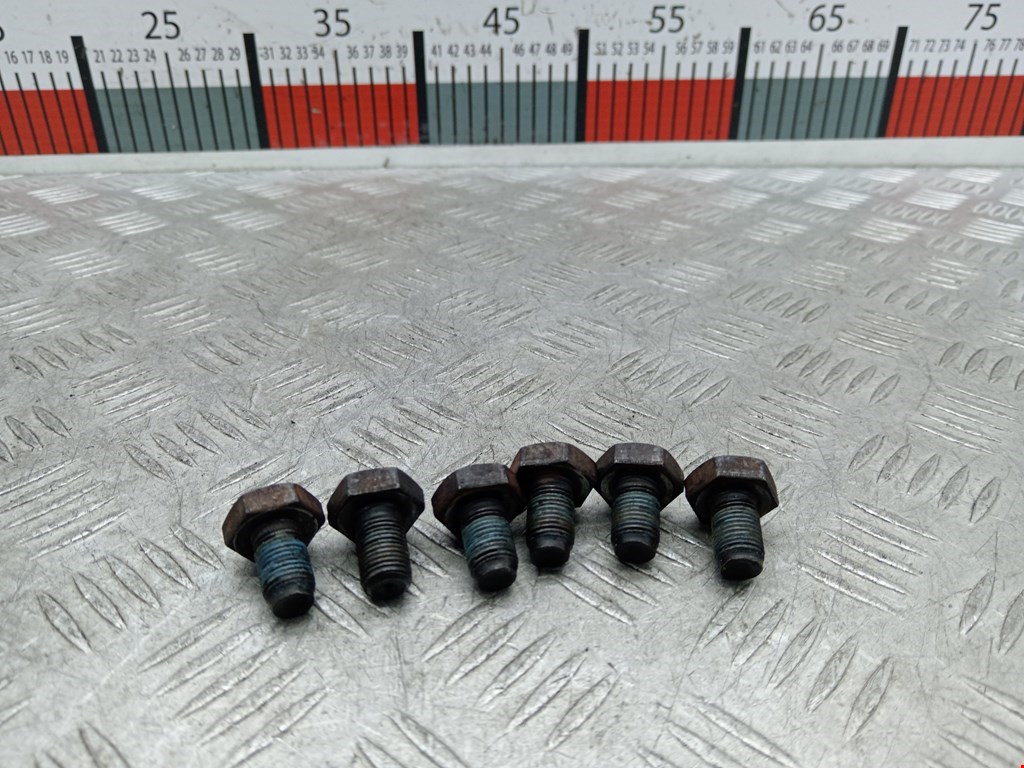 Болты OPEL Signum 2003-2008