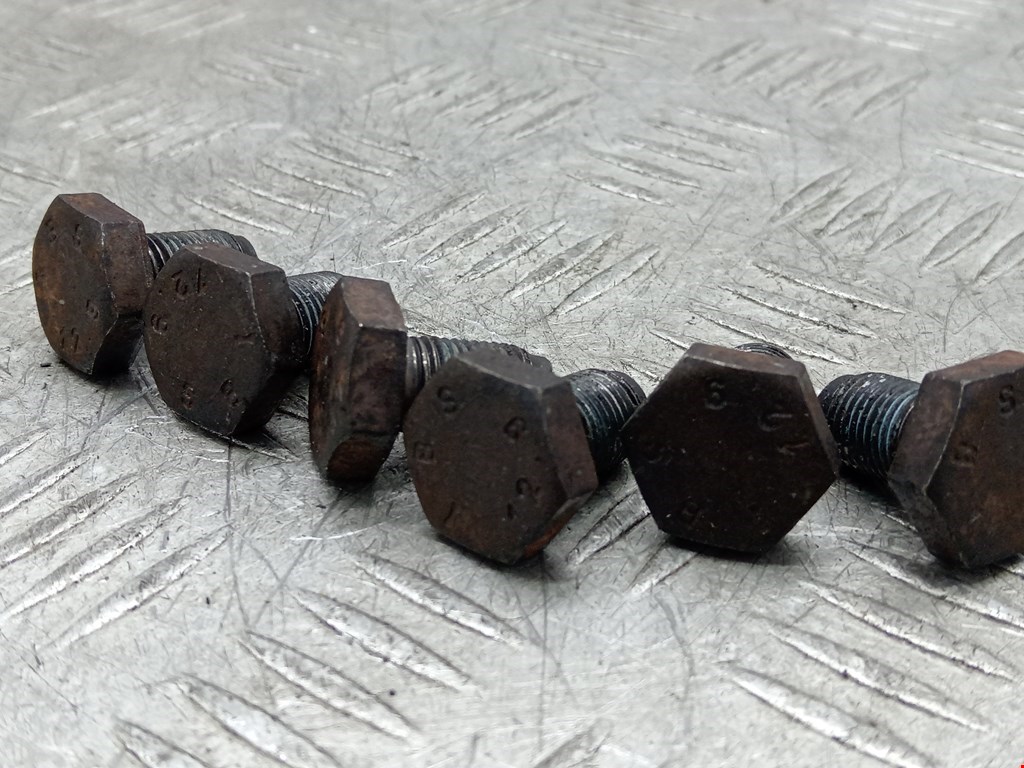 Болты OPEL Signum 2003-2008