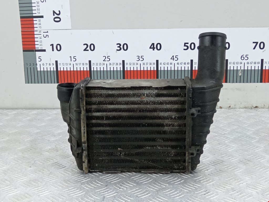 Интеркулер (радиатор интеркулера) AUDI A4 B5 1995-2001