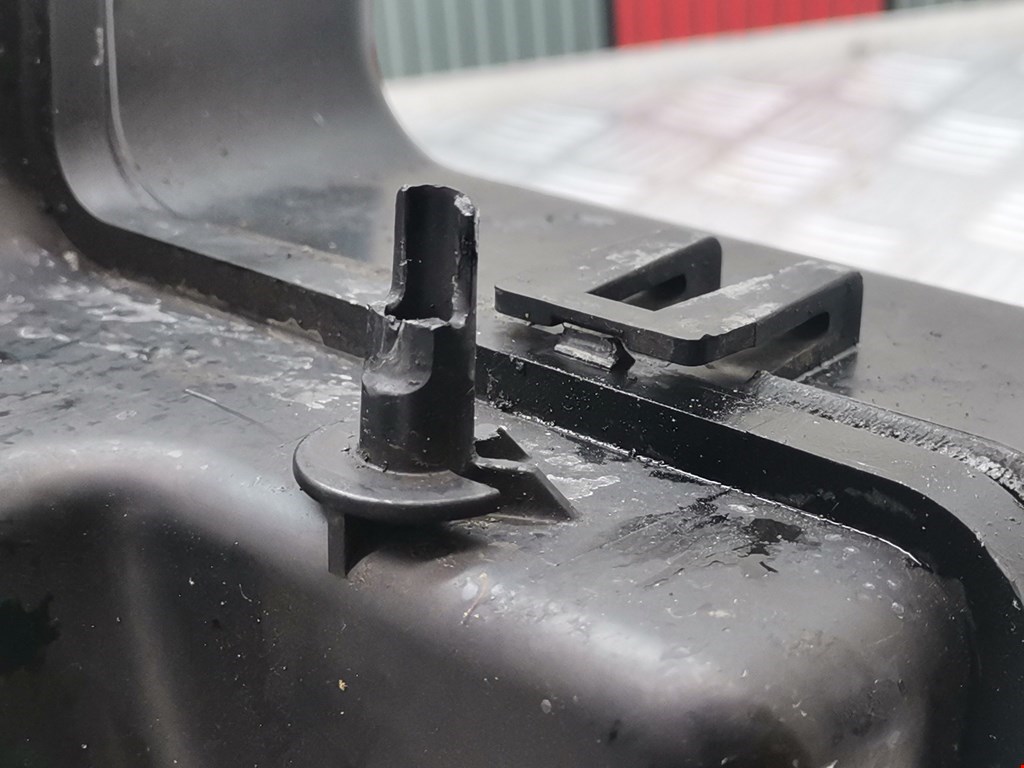 Корпус воздушного фильтра CITROEN Berlingo 1996-2012