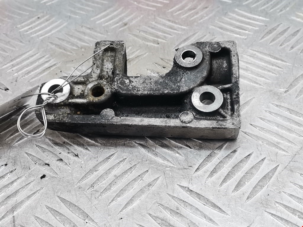 Кронштейн генератора CITROEN Berlingo 1996-2012