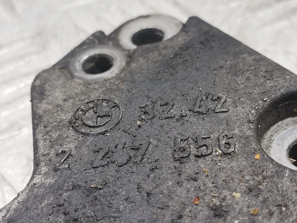 Кронштейн гидроусилителя BMW 5er 5 серия E39 1995-2004